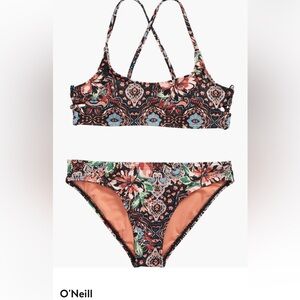 O’Neill girl’s bikini 👙
